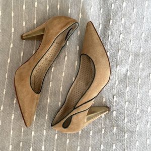 Brand new- never worn.  Suede beige pumps , Size 7 (37), Italian brand